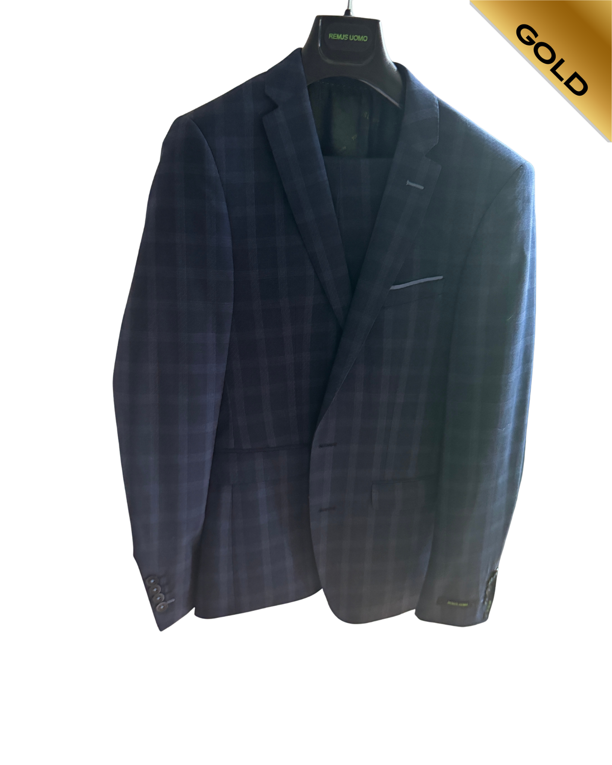 Mens Remus Uomo 2 piece suit New with tags