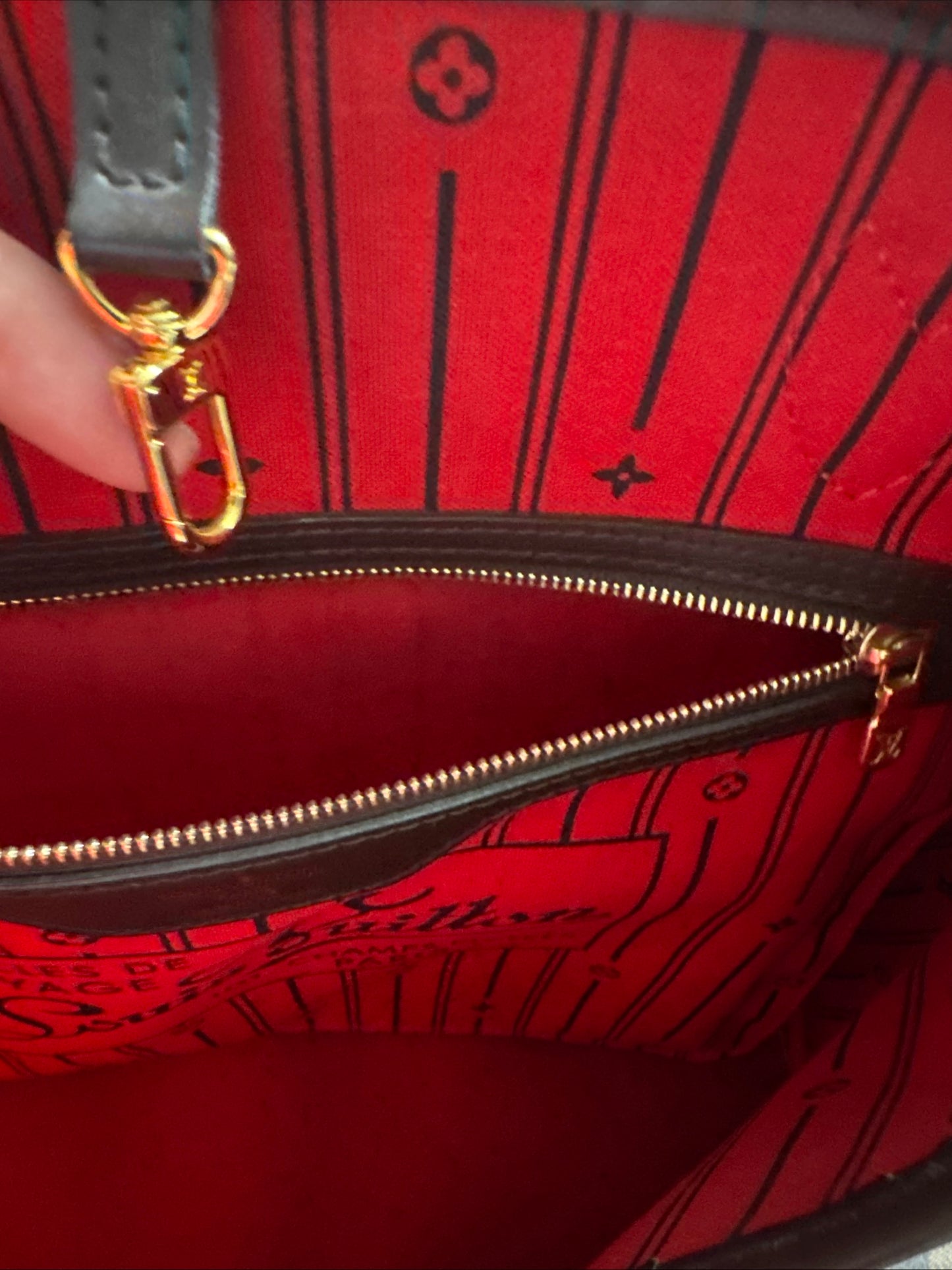 Louis Vuitton Pre Loved Neverfull Tote