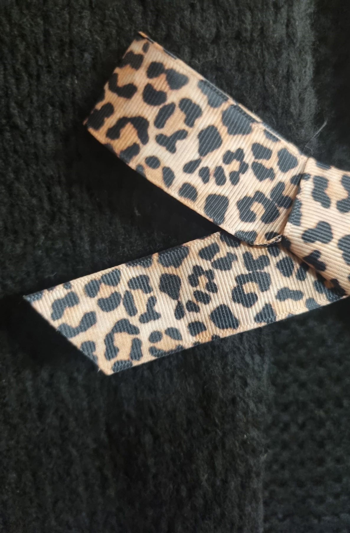 Leopard Tie-Up Knitted Cardigan